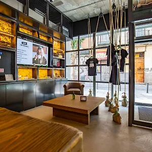  Ostello The House Gracia
