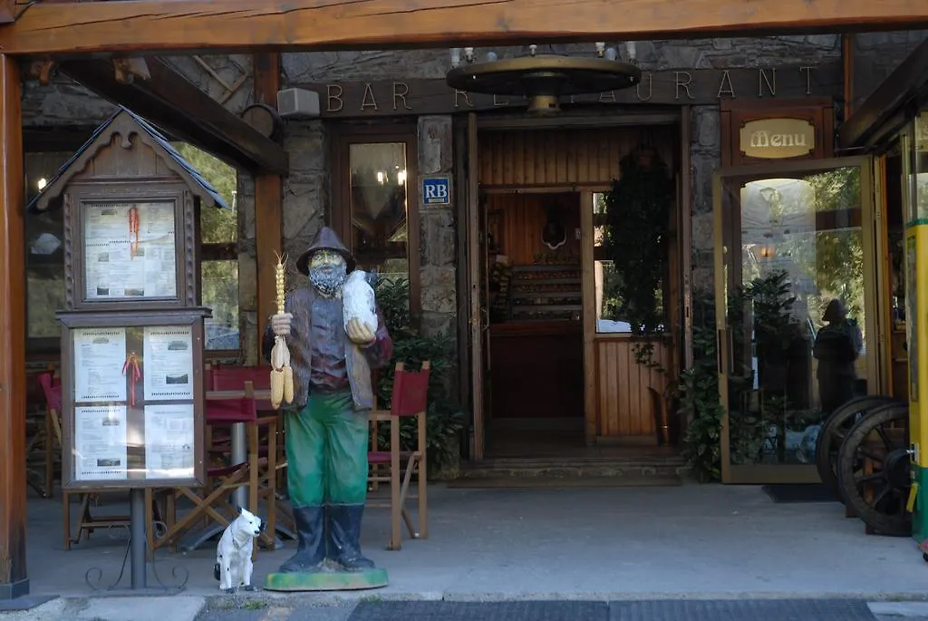 Ostau Dera Nheu Hotel Les